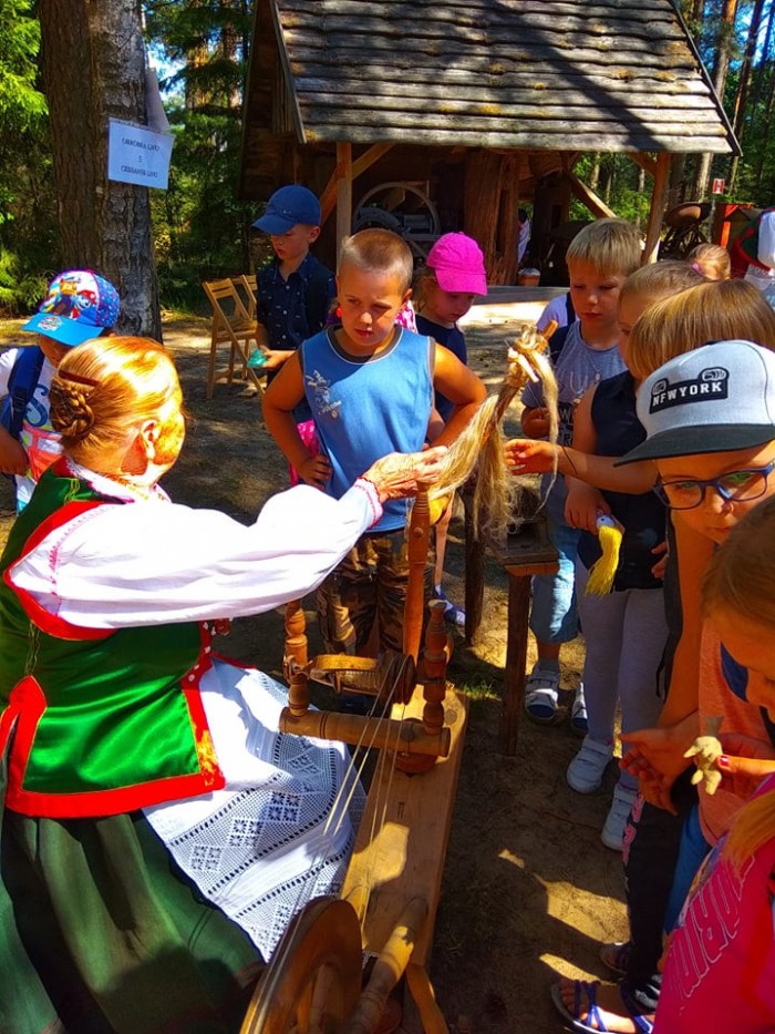 35519211_2079649315647005_6911958064216145920_n