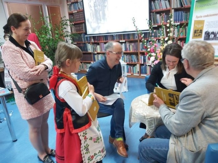 283988901_2052728591577827_362339582303297825_n