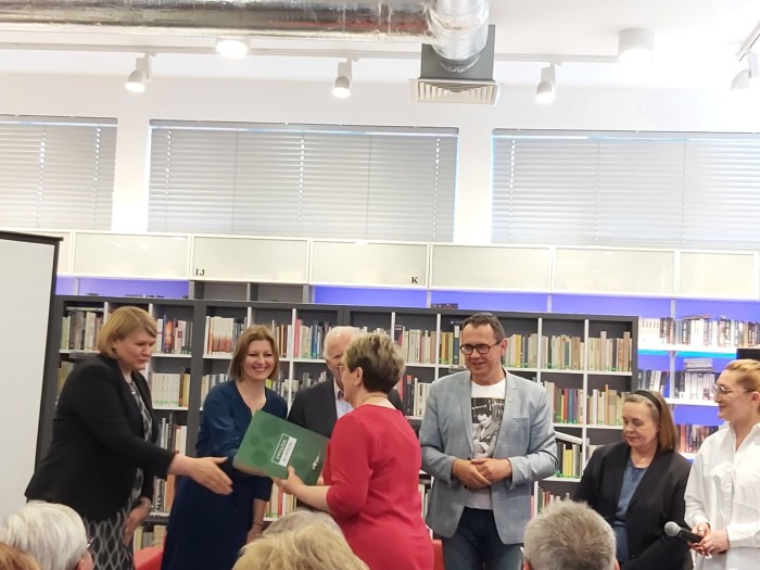 285543817_2059661967551156_561531762885620836_n