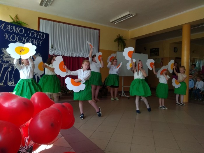 285620117_403513958456634_1147138970674455387_n