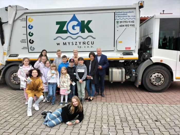 received_1210901409616103