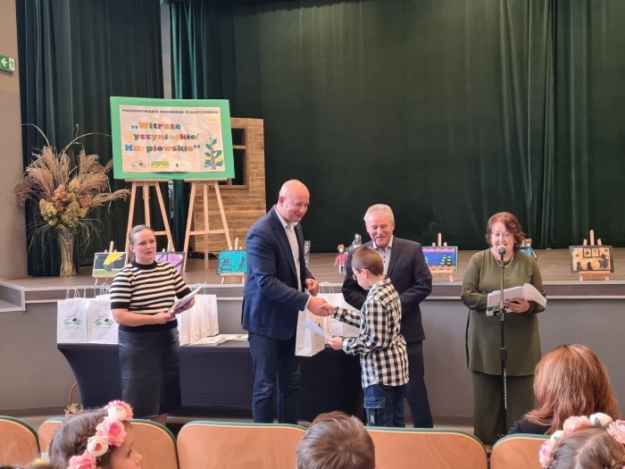 700x450-towidth-90-20241009_101336