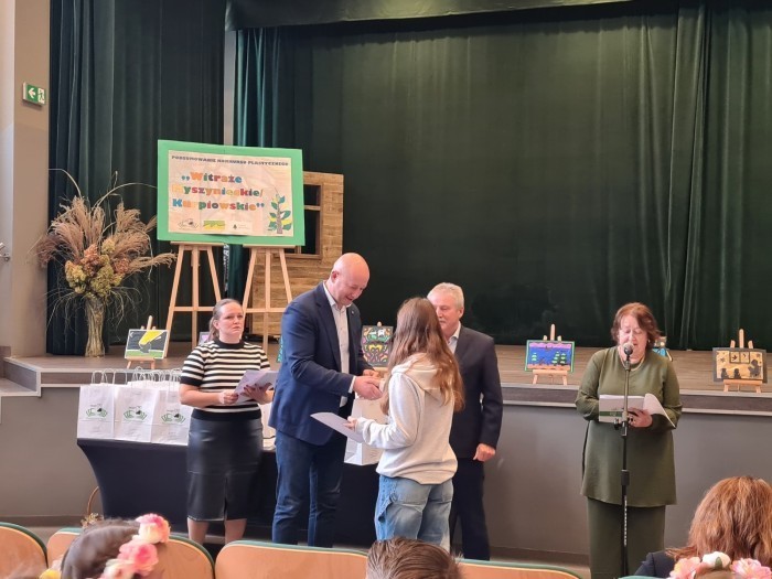 700x450-towidth-90-20241009_101355