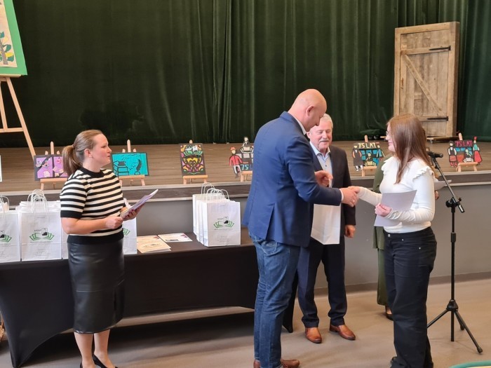 700x450-towidth-90-20241009_101541