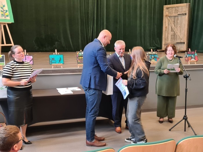 700x450-towidth-90-20241009_102053