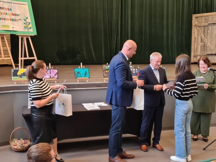 700x450-towidth-90-20241009_102226