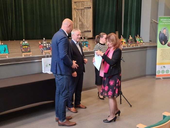 700x450-towidth-90-20241009_102437