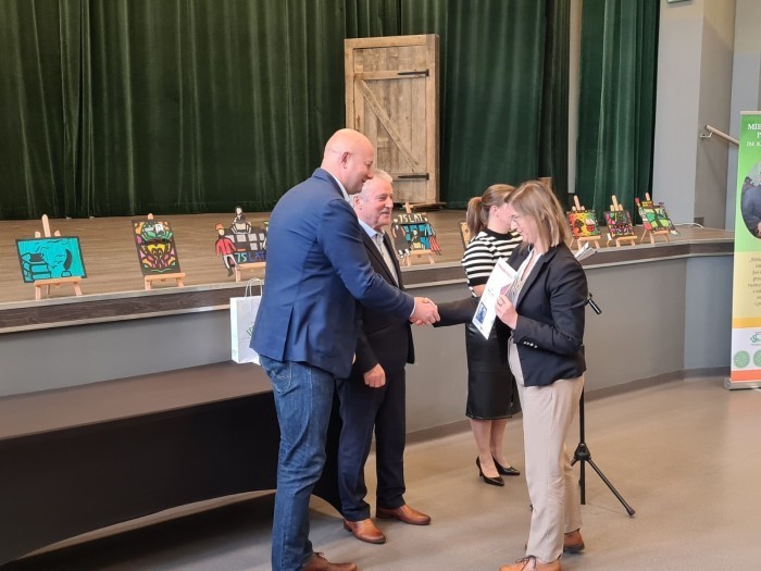 700x450-towidth-90-20241009_102526